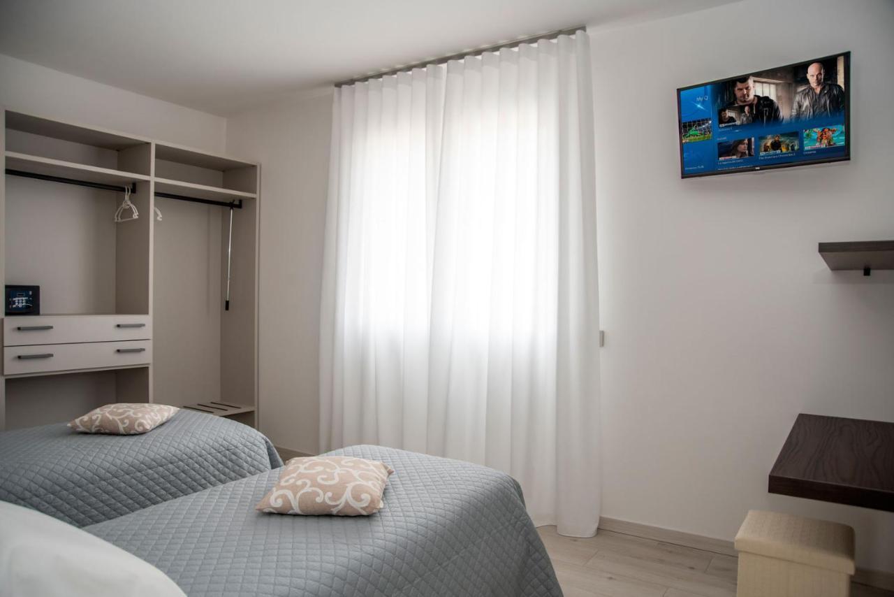 Camelot Red - Appartamenti Verona Dış mekan fotoğraf